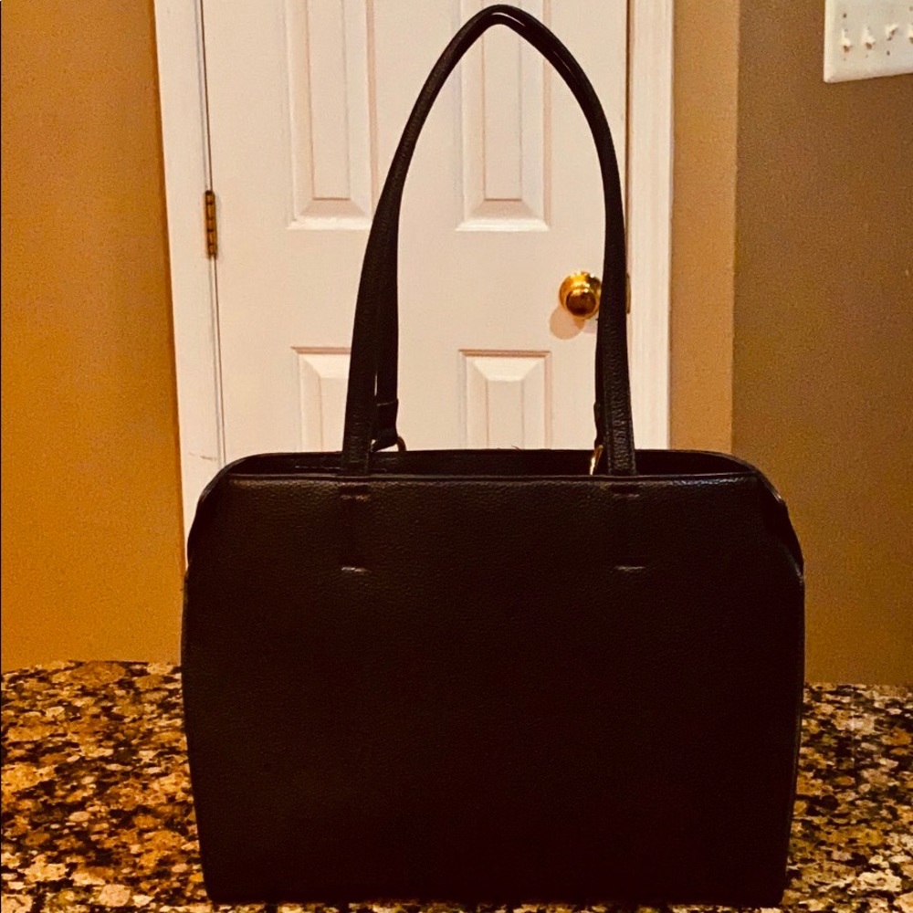 Nanette Lepore Gorgeous Vegan Leather Shoulder bag - Picture 11 of 12